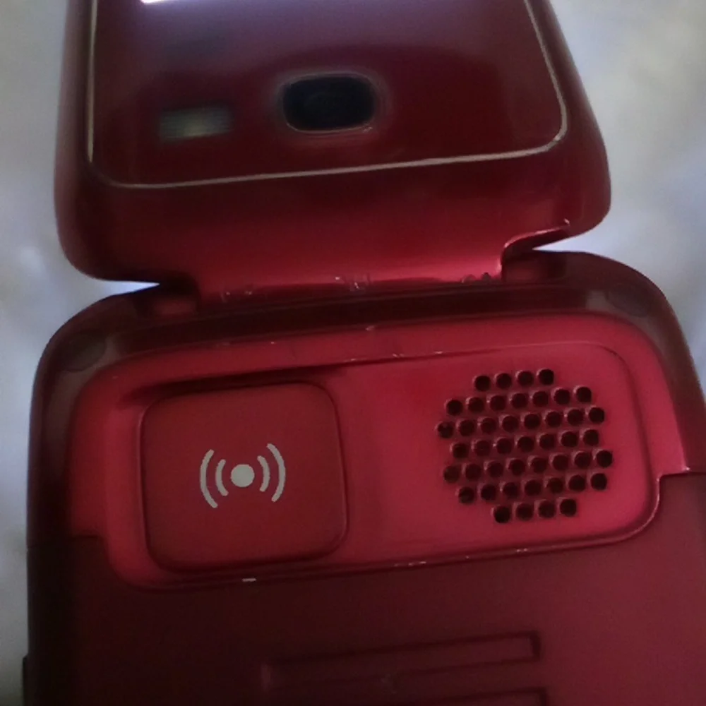 Doro FLIP PHONE - Consumer Cellular Excellent working condition